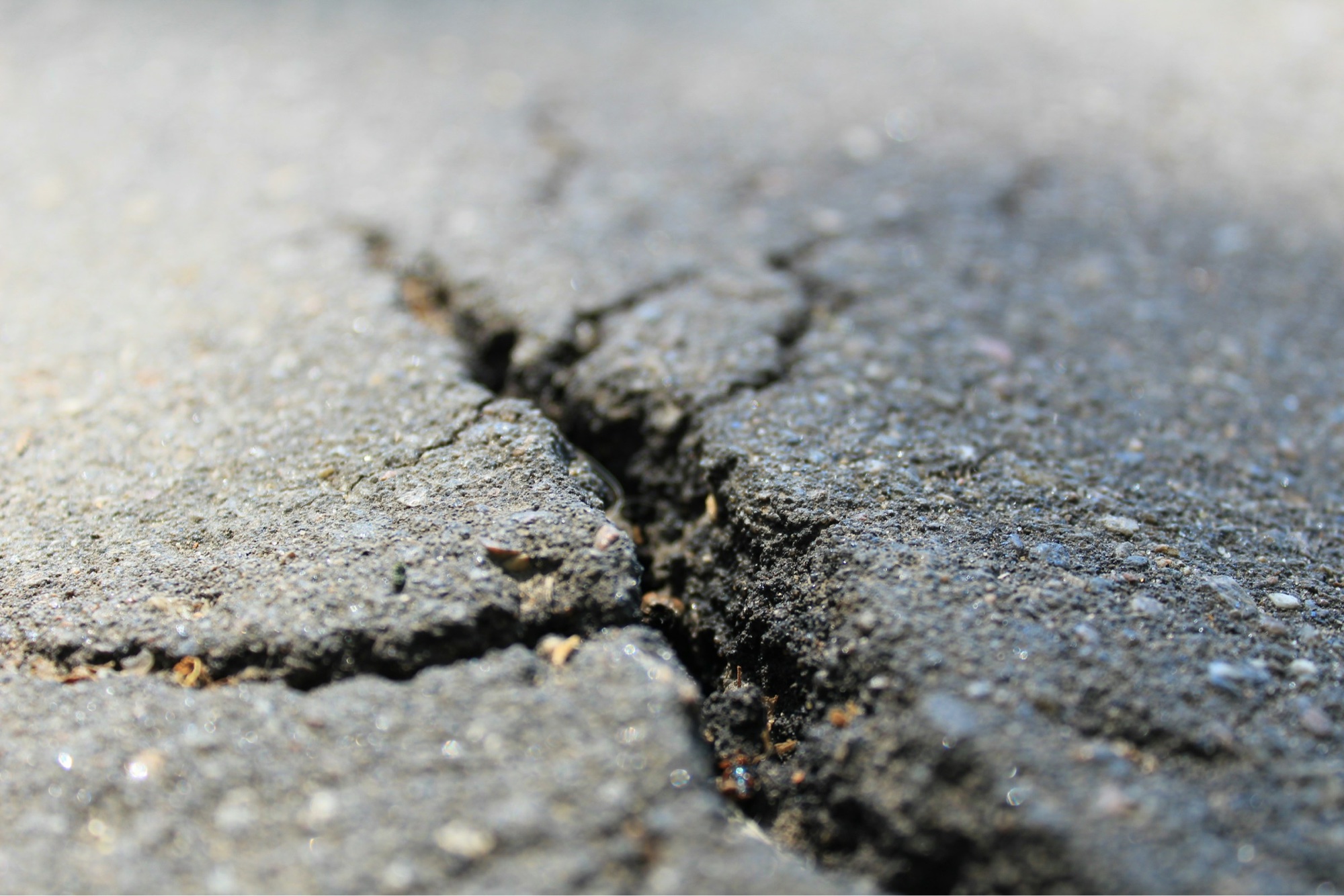 Japan's Capital Shaken Again: 5.9 Quake Injures Five