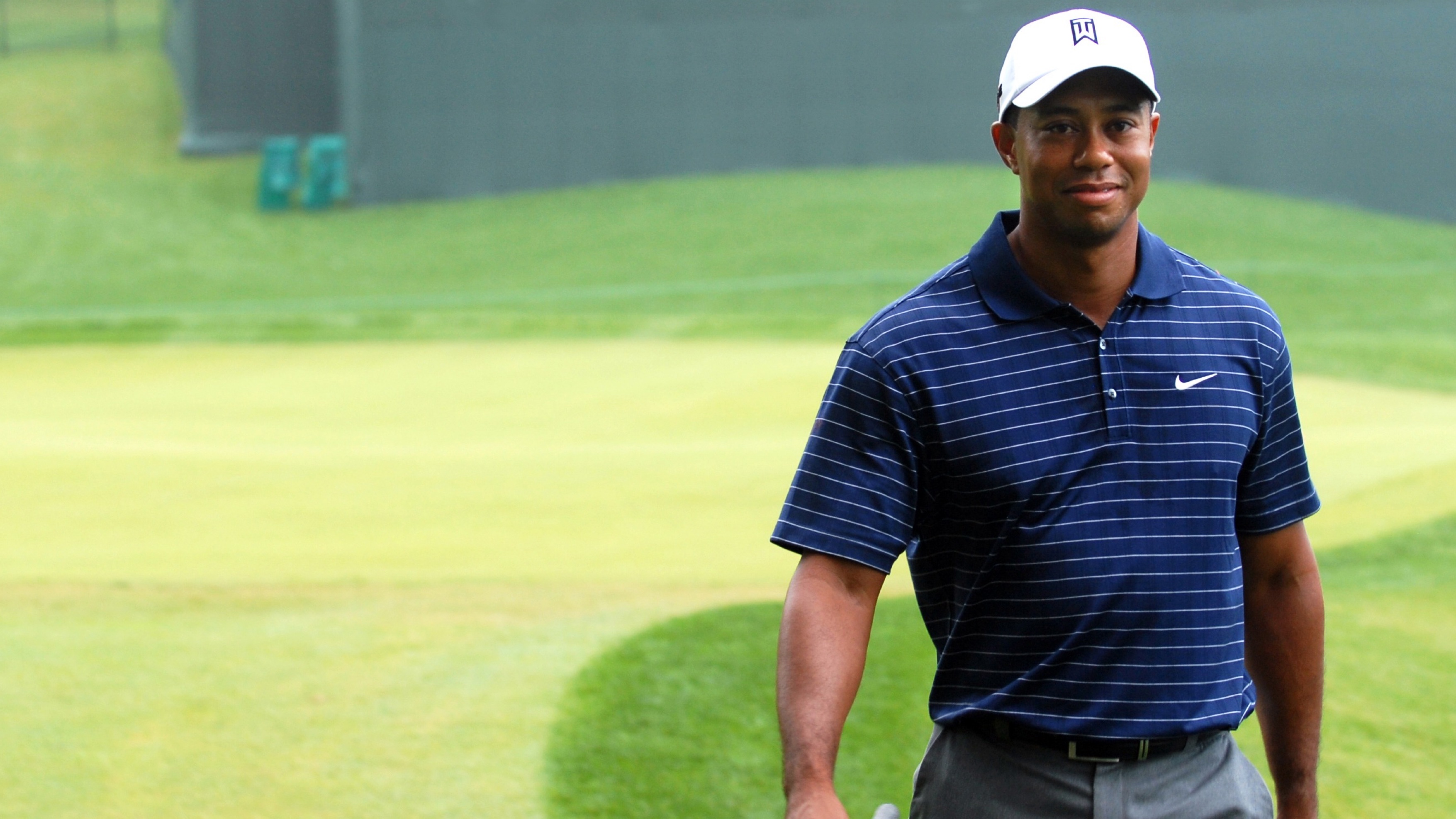 Tiger Woods Arrested After Florida Rollover Crash
