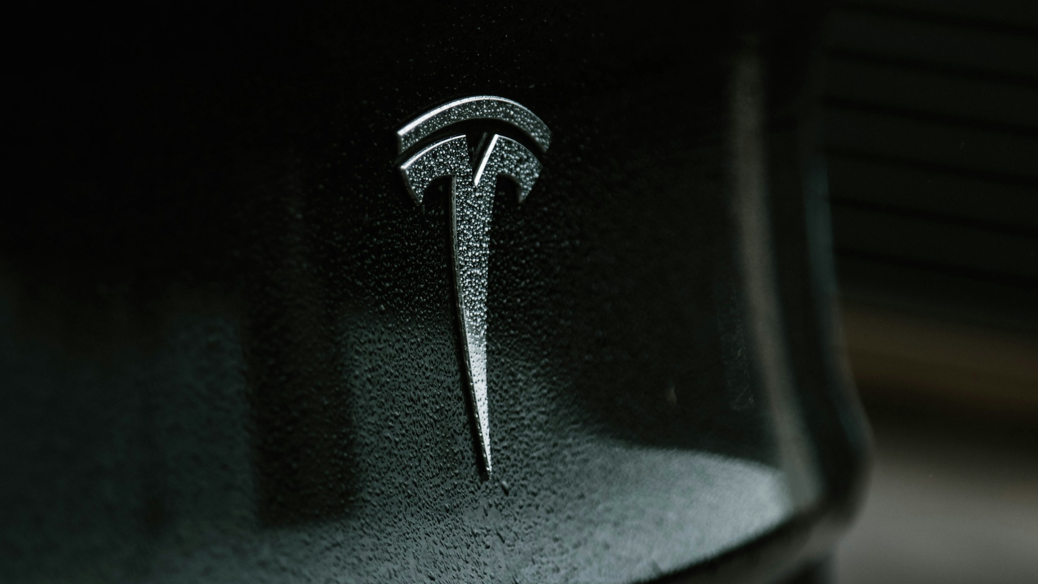 Tesla's Self-Driving Tech Gets Dutch Green Light