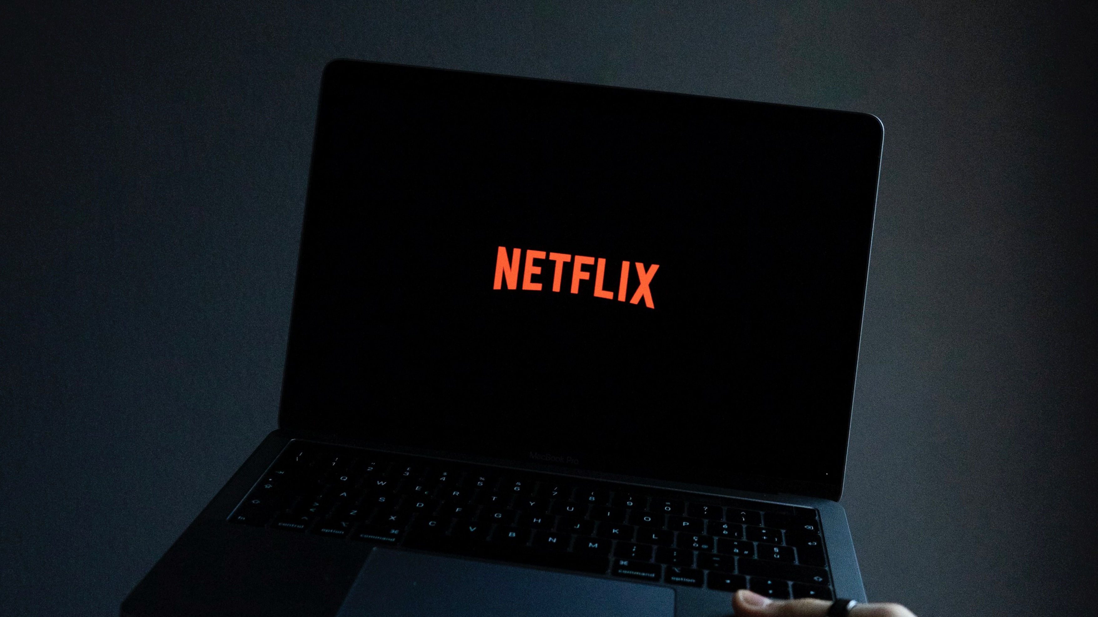 Netflix's Earnings Forecast: A Bumpy Ride Ahead