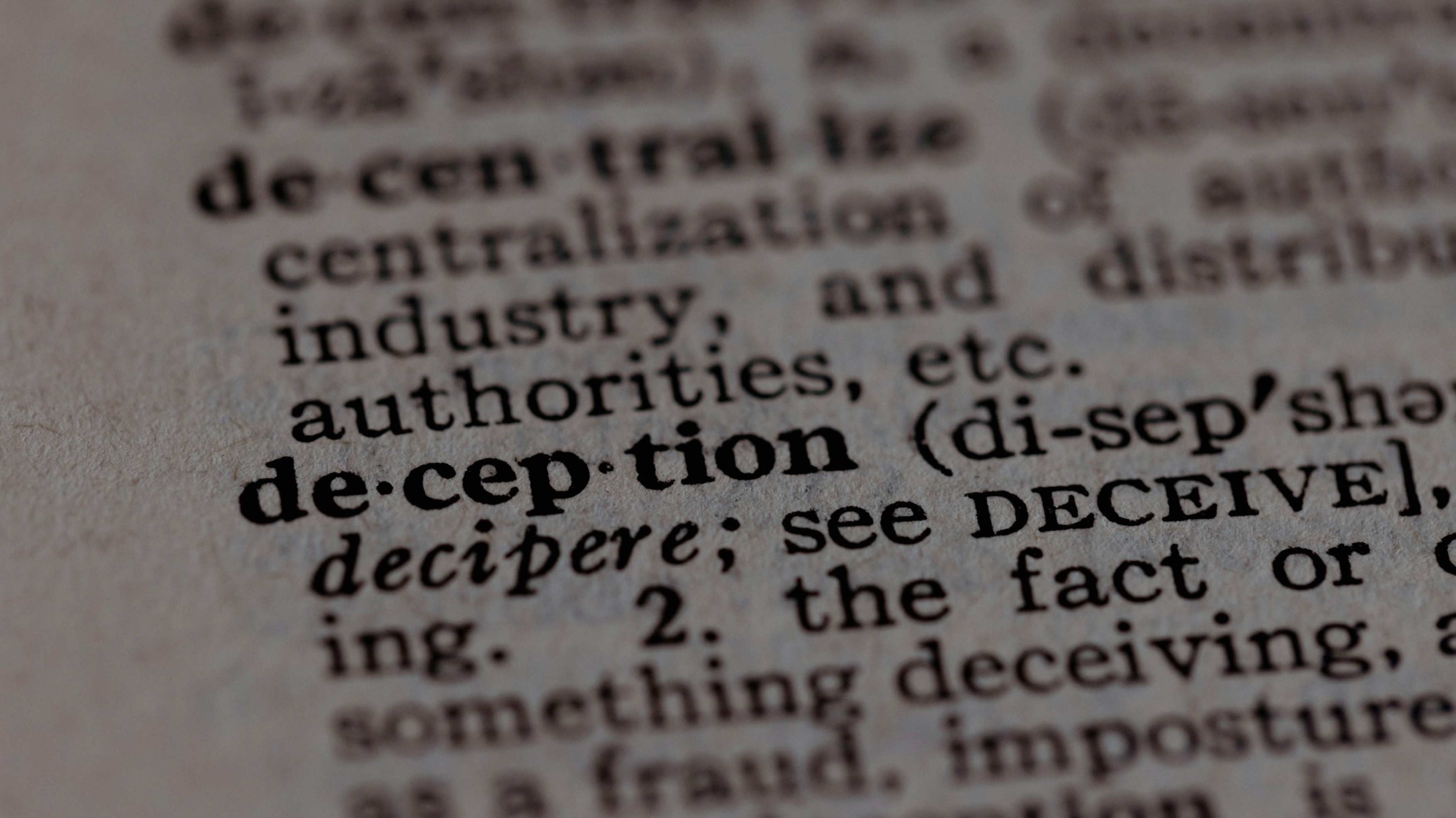 AI Reads OpenAI's Privacy Policy, Finds Data Trap