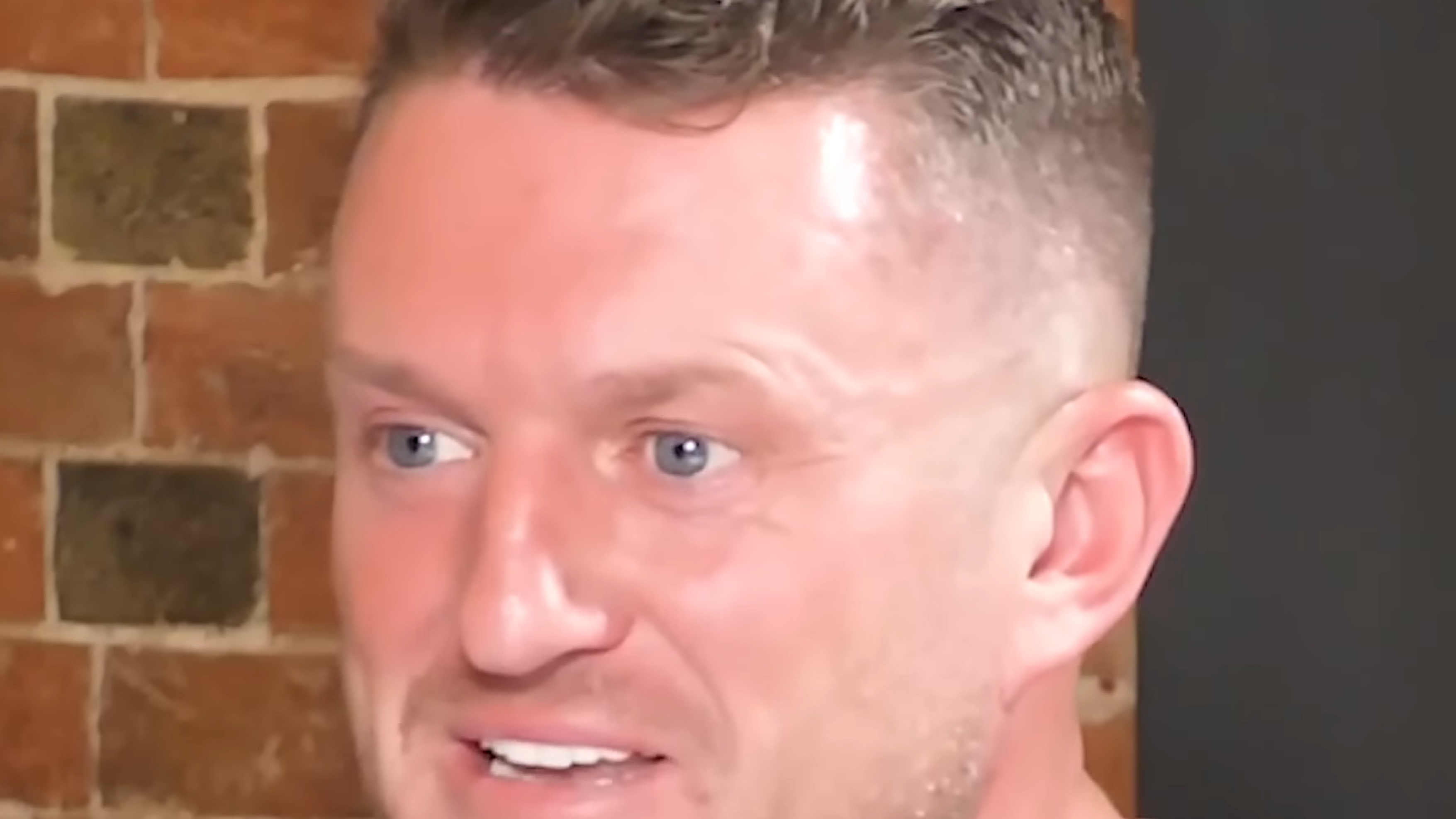 Tommy Robinson : Véritable ou Diviseur ?