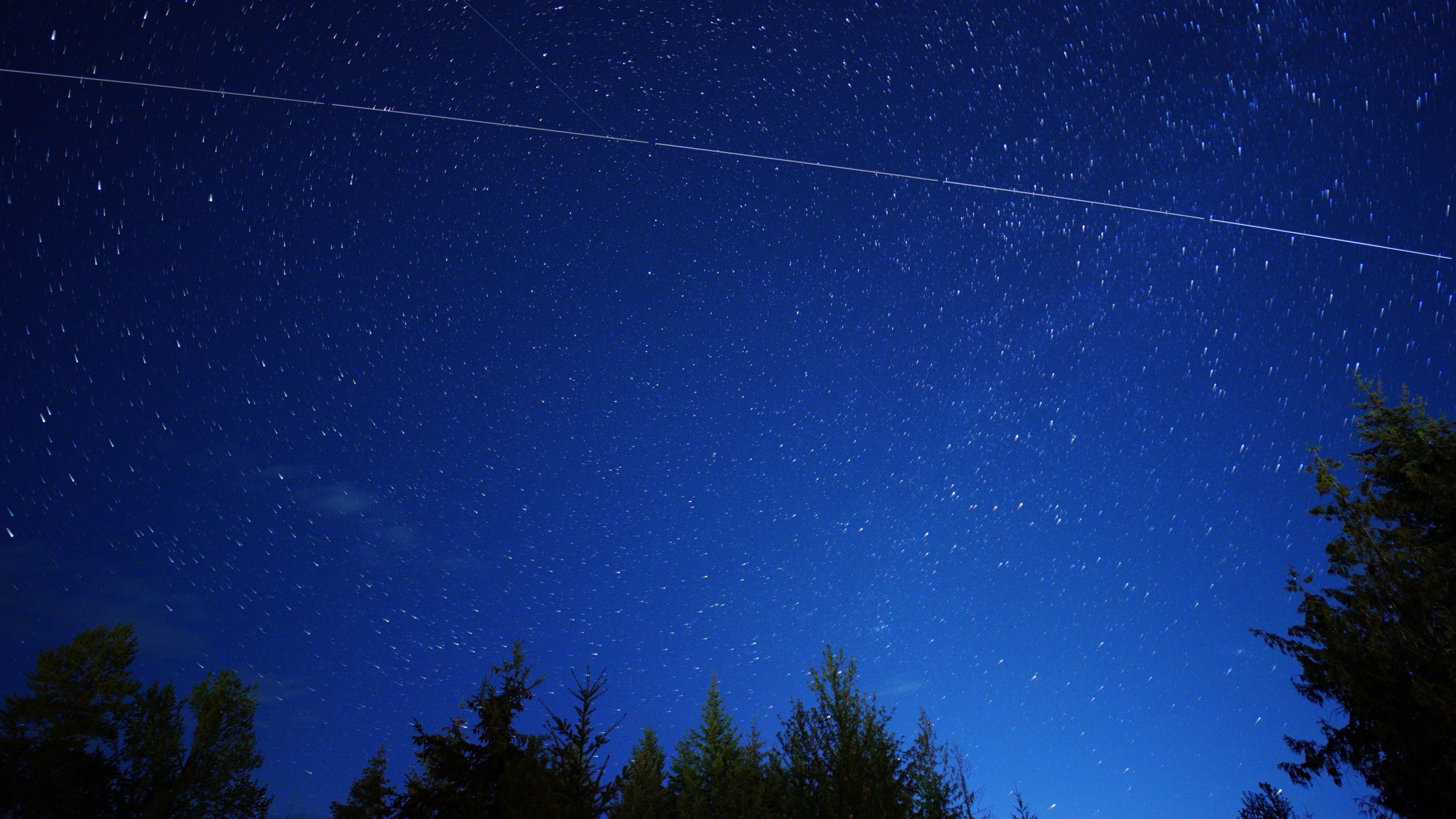 Starlink Renforce la Résilience Face aux Ouragans dans les Caraïbes